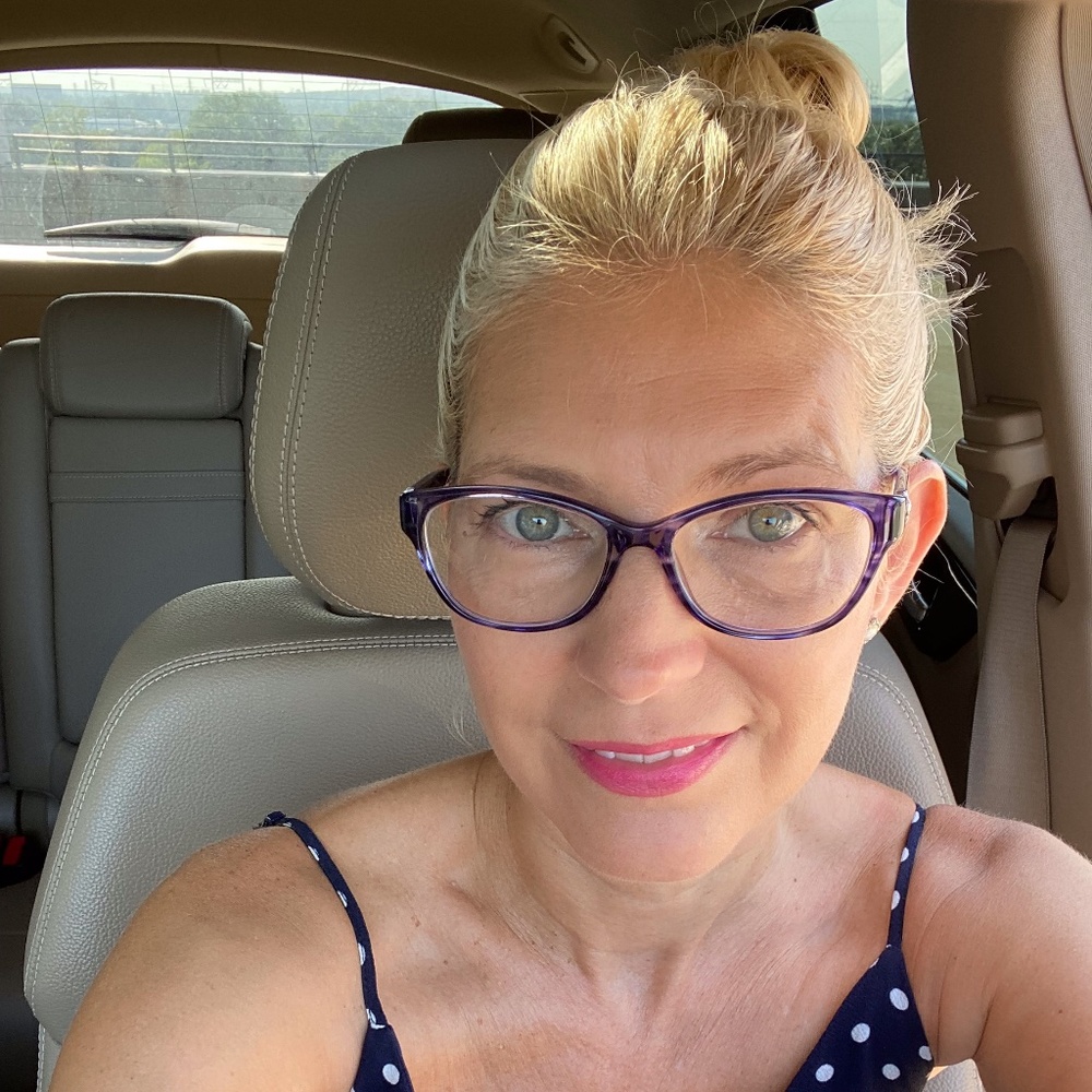 Meet your Posher, Heather